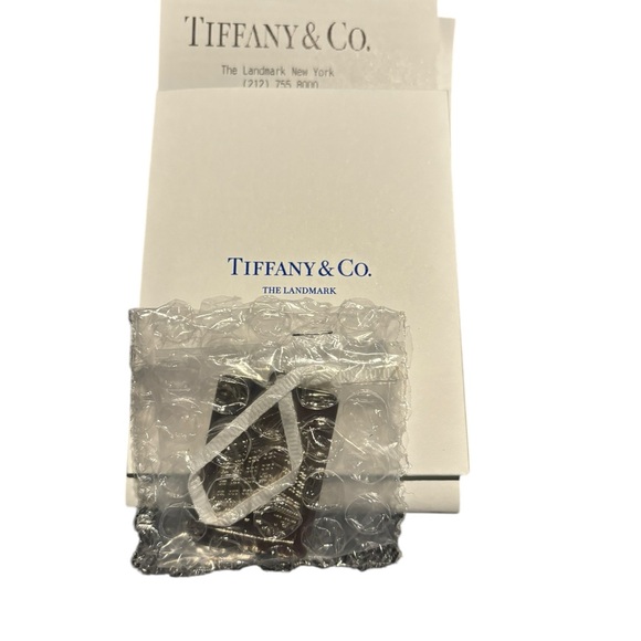 Tiffany & Co. Silver Christmas Edition Landmark Tag - Picture 3 of 7